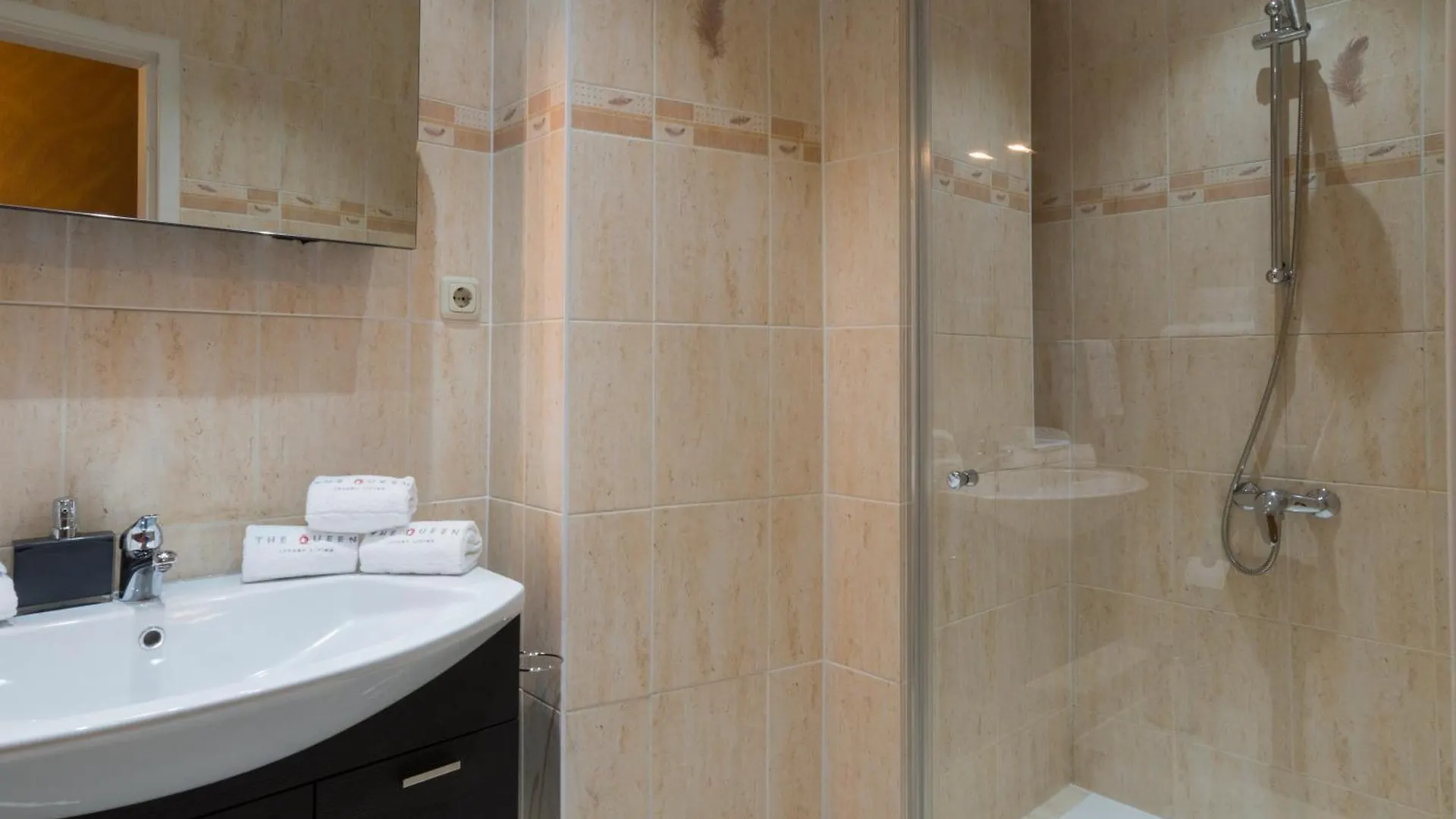 Villa Nakalua Luxembourg Apartment